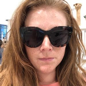 Meet your Posher, Emmy